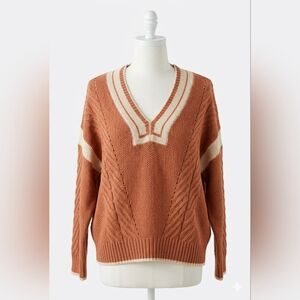 She + Sky Rust and Cream V-Neck Cable Knit Sweater~Size Medium